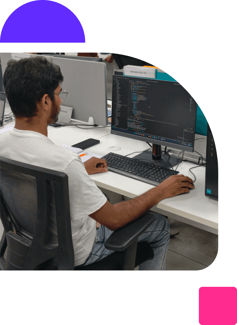 <span class='block xl:pl-24'>Mobility & Logistics</span>