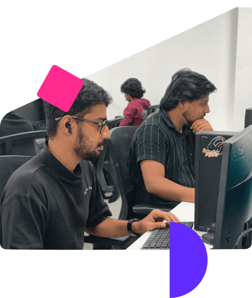 Retail & <br /> E-commerce